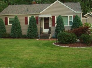 14 Hillsdale Ave, Wethersfield, CT 06109