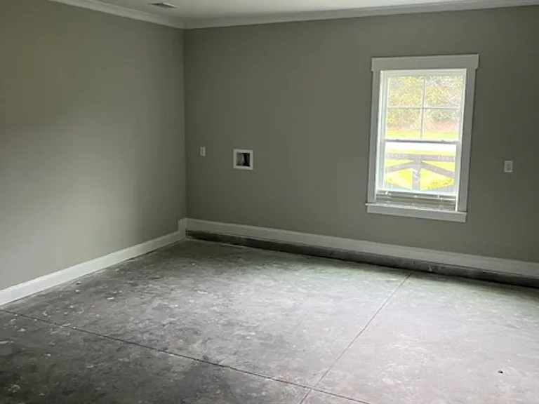 101 Cravey Ln — Photo 5