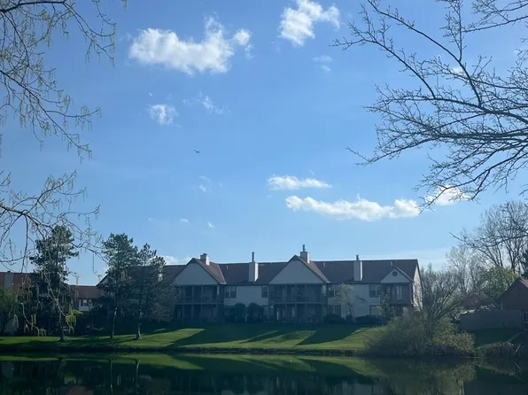 5939 Shadow Lake Cir, Columbus, OH 43235