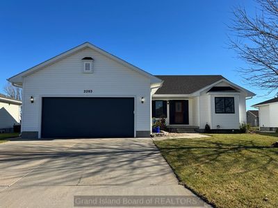 2203 Macron St, Grand Island, NE, 68803