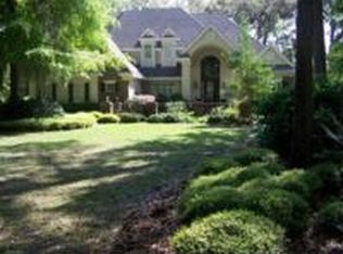 10 Inverness Dr, Bluffton, SC 29910