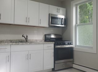 35 Van Nostrand Ave #2Q, Jersey City, NJ 07305
