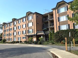 1117 S Old Wilke Rd UNIT 206, Arlington Heights, IL 60005