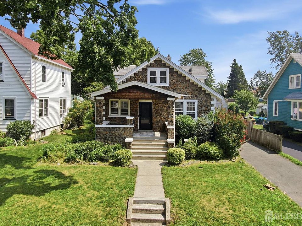 1st image of 443 Dunellen Ave