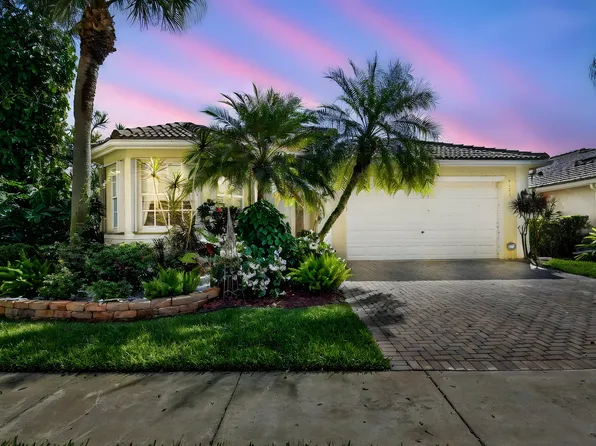 7381 Morocca Lake Drive, Delray Beach, FL 33446