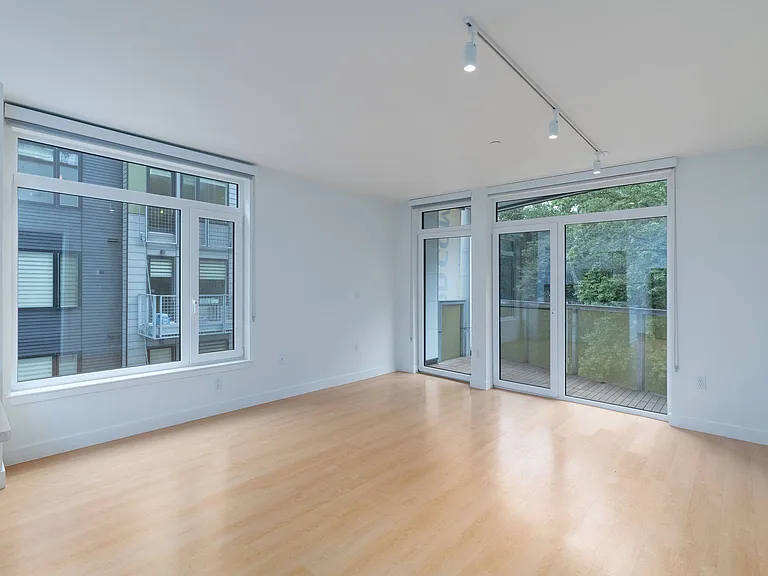 605 Concord at Fresh Pond — Photo 8
