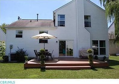 3rd image of 352 Springwood Ln
