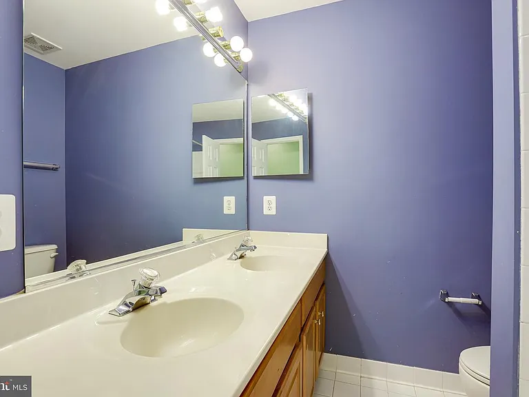 full bathroom-2
