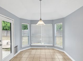 1506 Sabine Dr, Midlothian, TX 76065