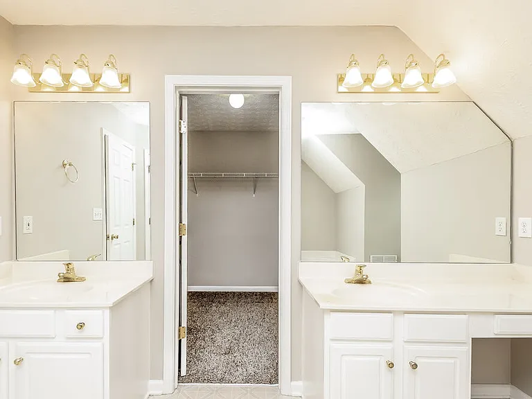 2508 Santa Clara Ct SE — Photo 11