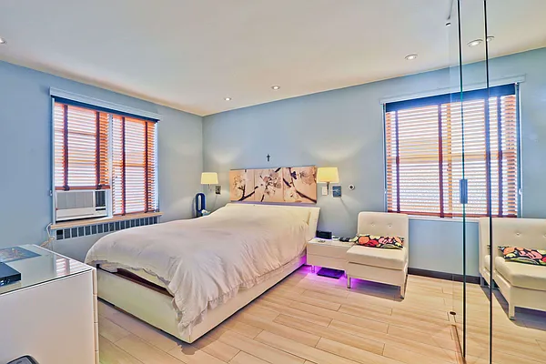 Sold by Livin USA LLC | media 20