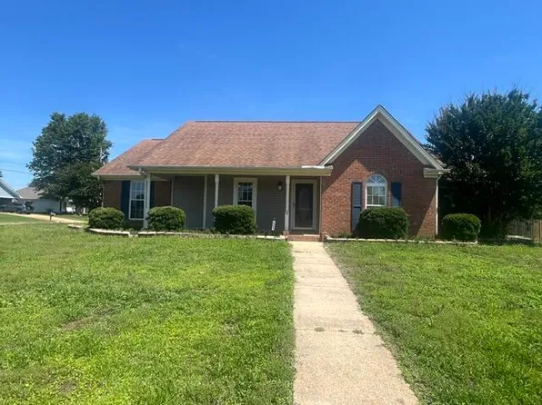2608 Huckleberry Trl, Tupelo, MS 38801