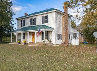 15124 James River Dr, Disputanta, VA 23842