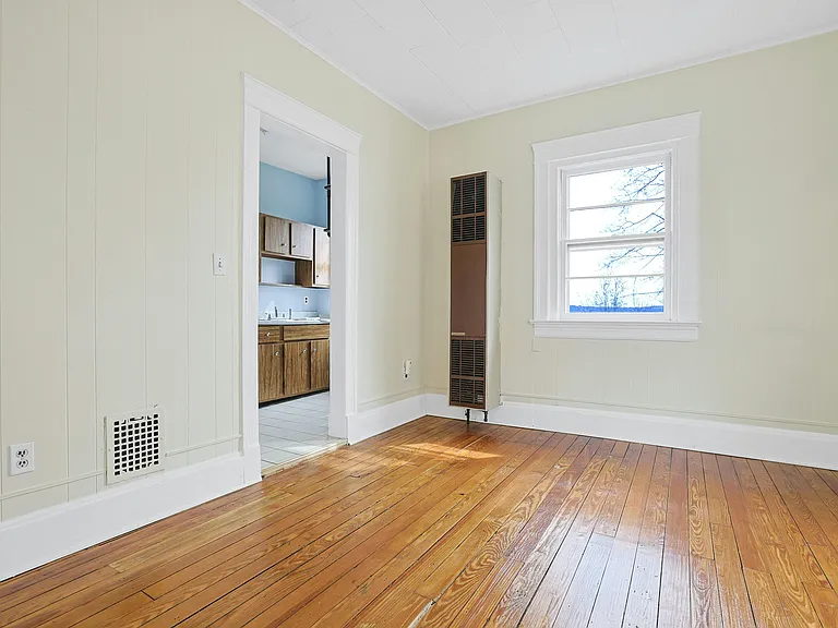 105 S Broadway Ave #4 — Photo 10