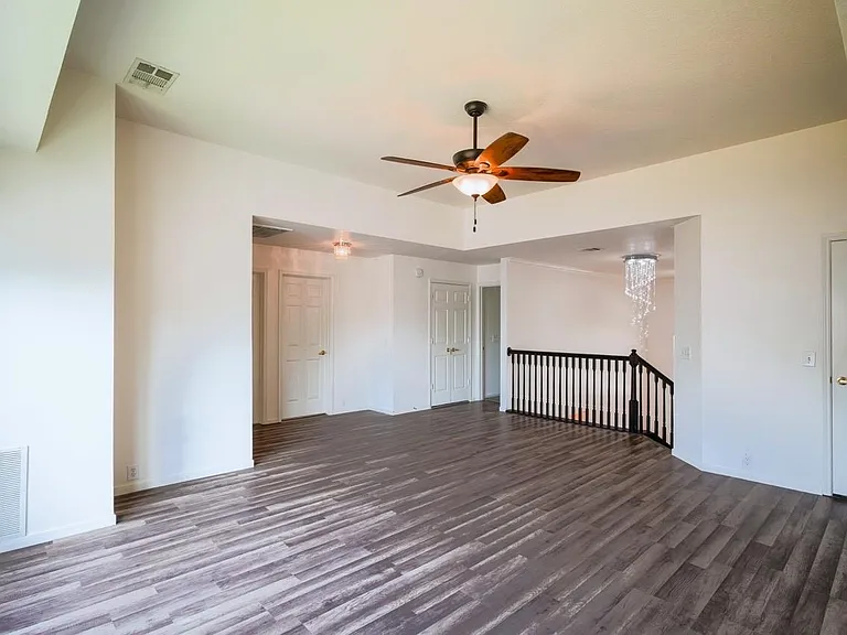 11606 Canyon Woods Dr — Photo 25