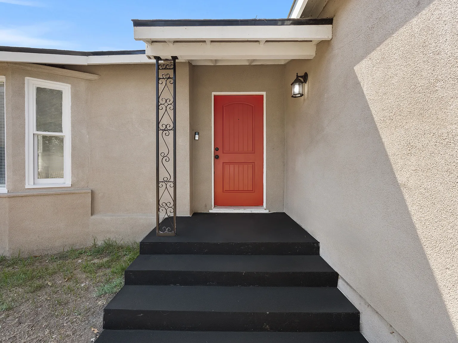 135 A St — Photo 2