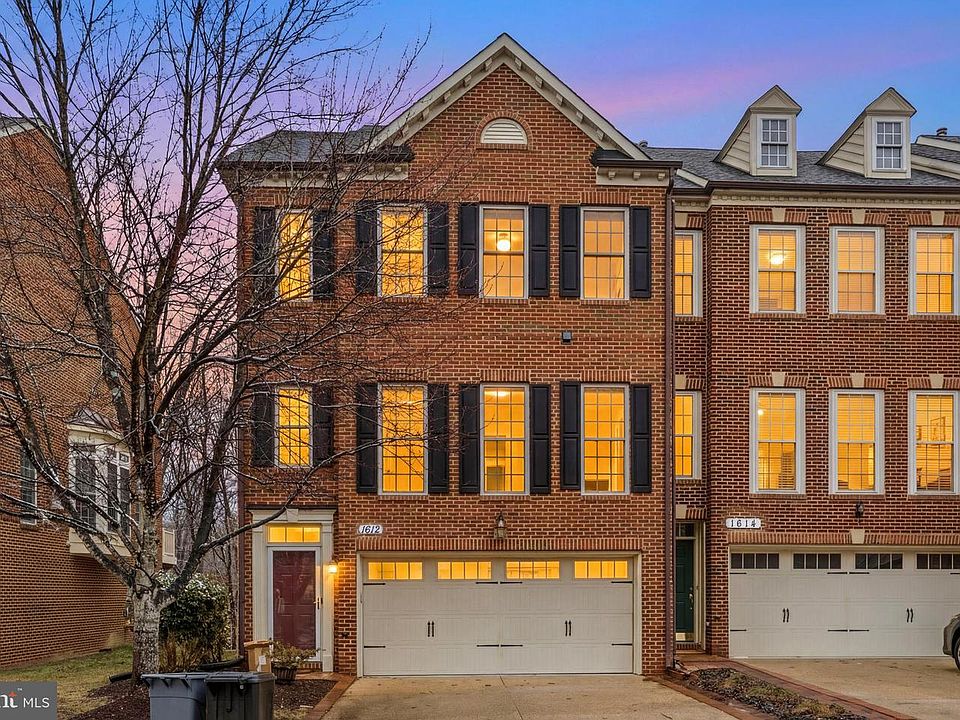 1st image of 1612 Regent Manor Ct