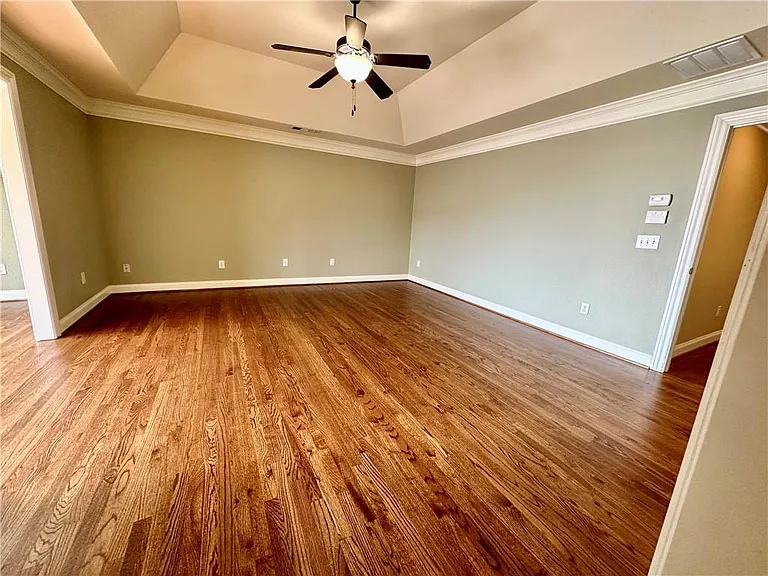 1678 Carr Cir NW — Photo 9
