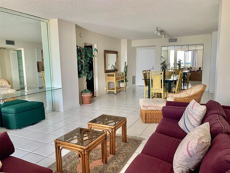 1500 S Ocean Dr #17E — Photo 17