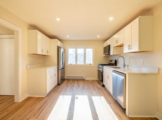 365 Whiting Ave FLOOR 3, Dedham, MA 02026