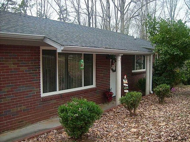 1st image of 3942 Greenview Dr
