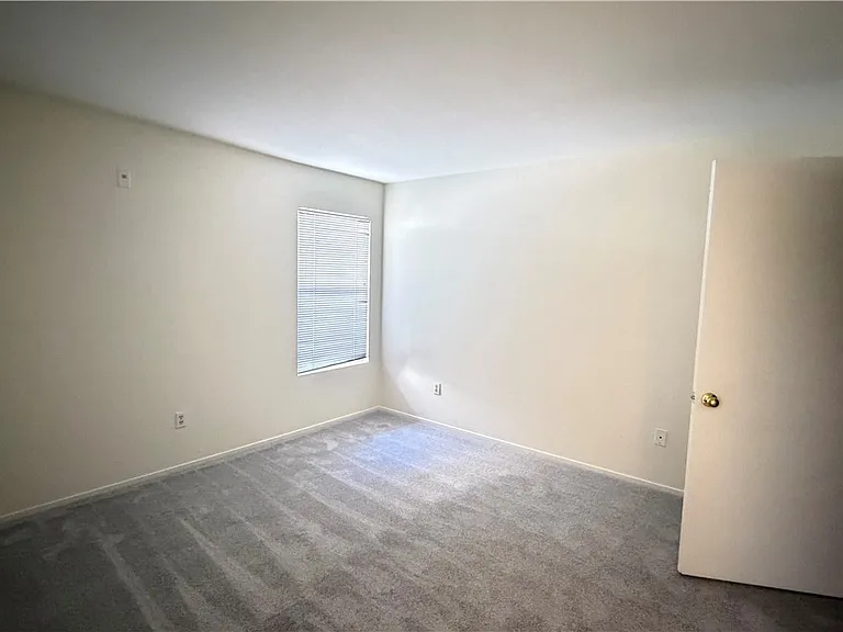 2300 Silverado Ranch Blvd #2090 — Photo 7