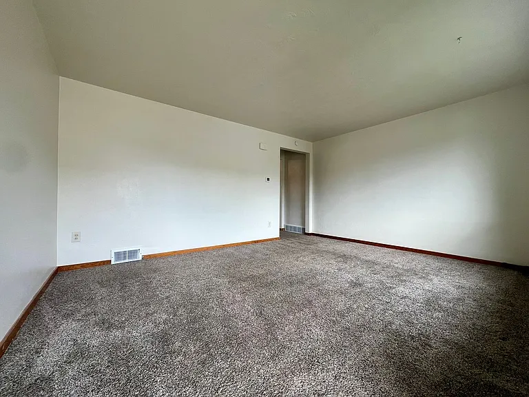 107 Savors Ct — Photo 3