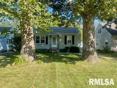 2224 N Flora Ave, Peoria, IL, 61604