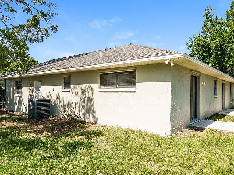 4913 Ithaca Ln — Photo 16