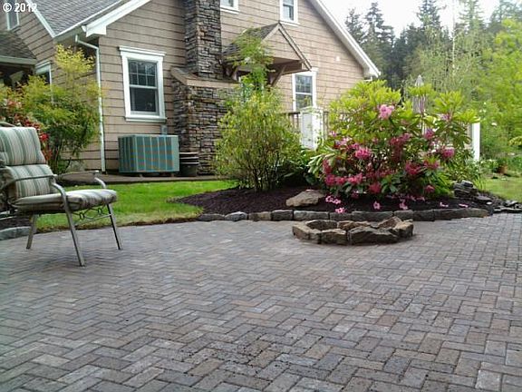 BBQ area with fire pit.