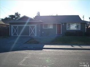 1318 Page Ct, Santa Rosa, CA 95407