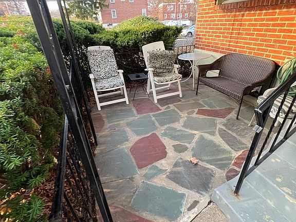 5th image of 1501 Tribbett Ave