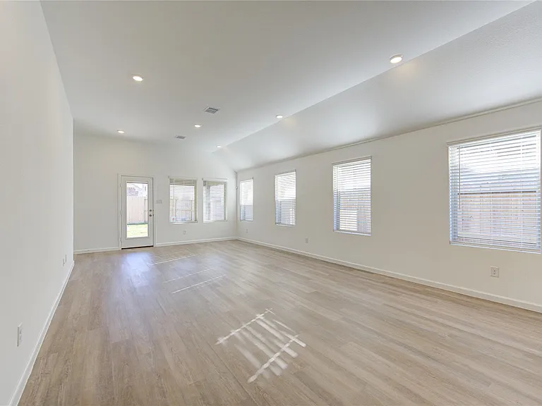 30347 Tall Fescue Dr — Photo 29