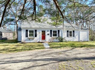 351 N Dennis Rd, Yarmouth Port, MA 02675