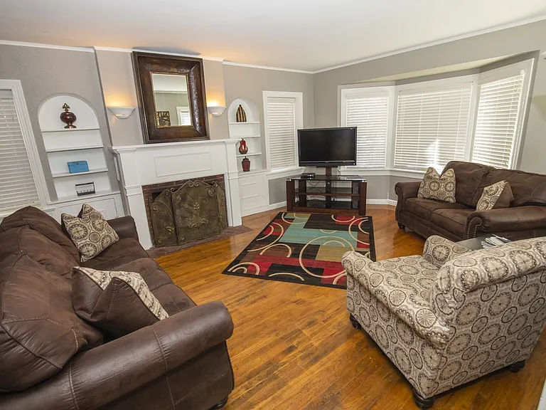 335 N Gregg Ave #A — Photo 7
