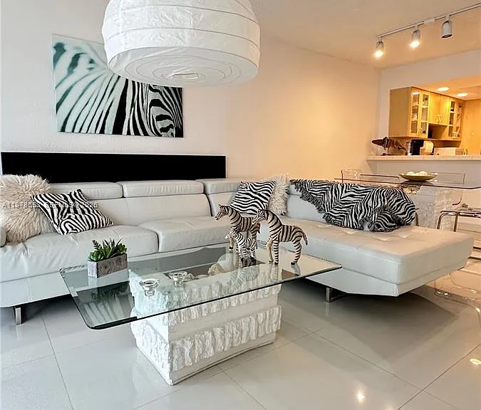 2030 S Ocean Dr #725 — Photo 10