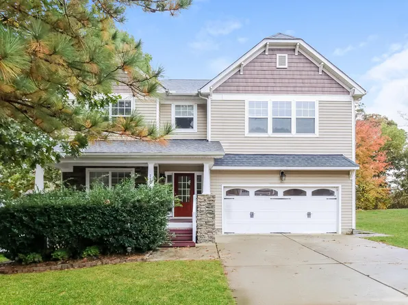 295 Clubhouse Dr, Youngsville, NC 27596