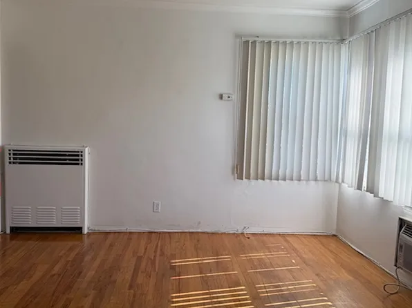 811 N Adams St #A, Glendale, CA 91206