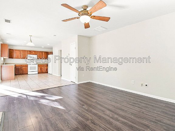 4th image of 5177 Pelican St