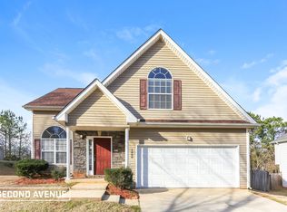 1600 Beech Grove Dr, Hampton, GA 30228