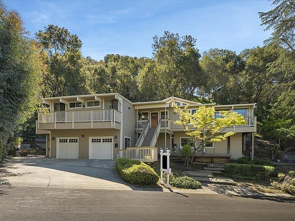 2nd image of 124 Pinta Ct