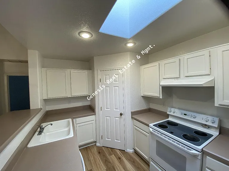 8211 E Arbor Point Pl — Photo 9