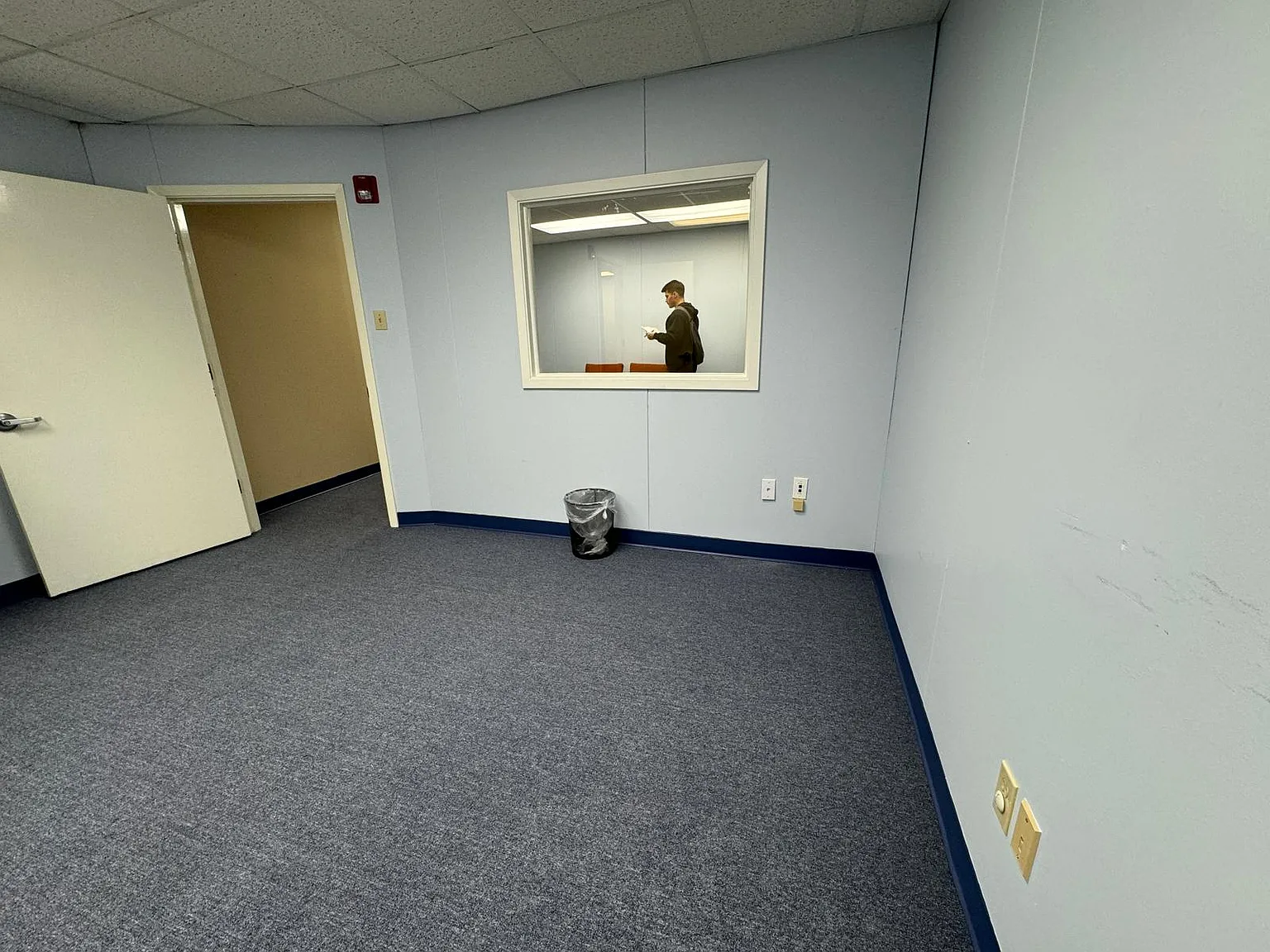 1 bed, 100 sqft, $550 — Photo 4