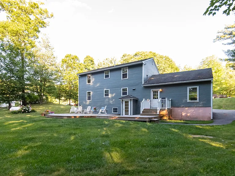 7 Laurel Hill Rd #ROAD7 — Photo 17
