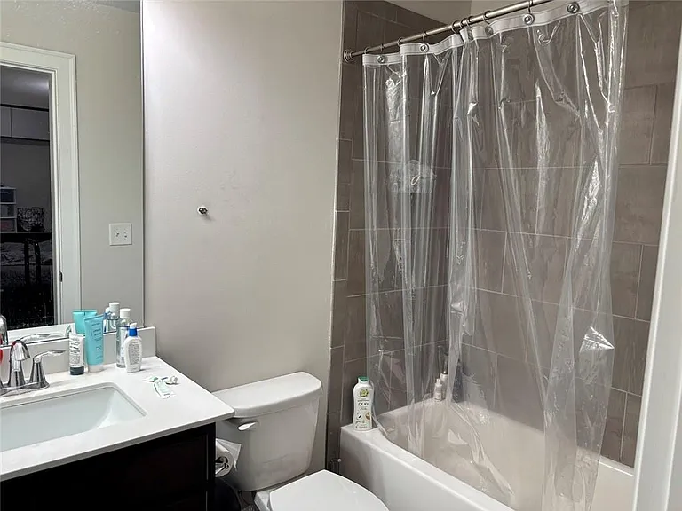 7866 Laurel Crest Dr — Photo 6