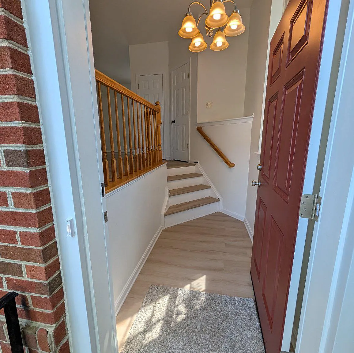4 bed, 3.5 bath, 2531 sqft, $2,900 — Photo 2