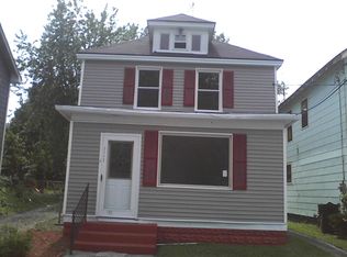 2112 Perry St, Erie, PA 16503