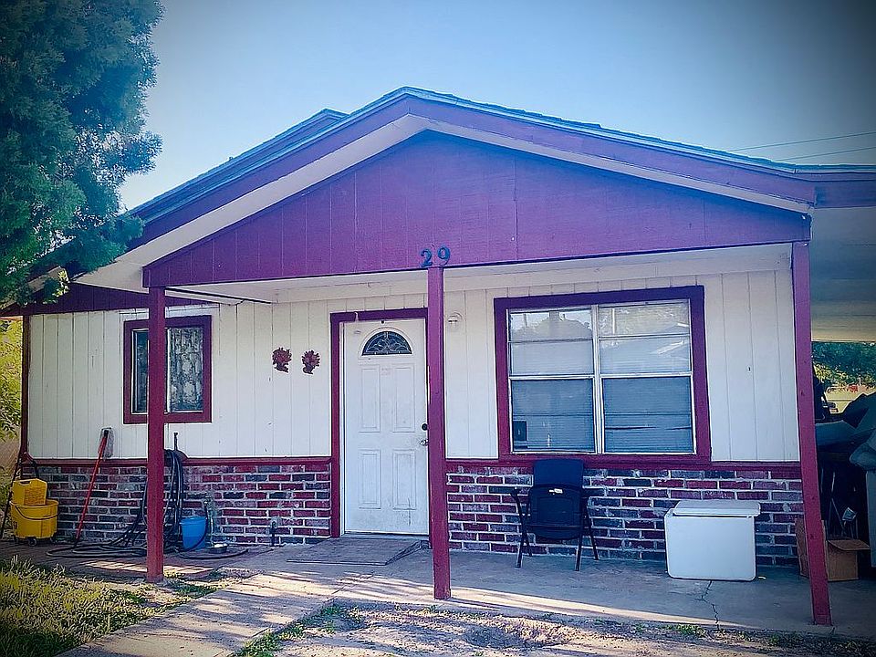 1st image of 29 El Valle Dr