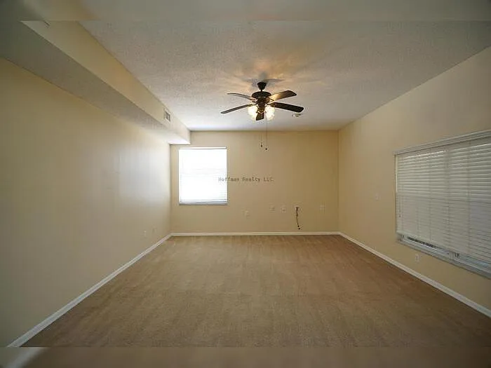 10905 Capstan Lake Dr — Photo 5