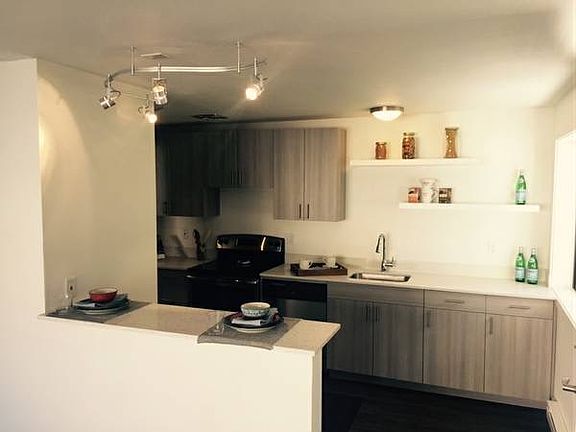 2nd image of 1419 2nd Ave W APT 104